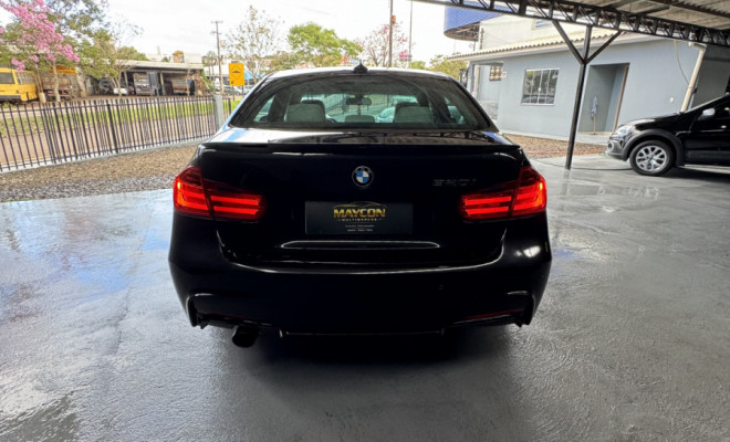 BMW 320i Active Flex - foto 18
