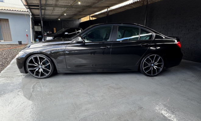 BMW 320i Active Flex - foto 6