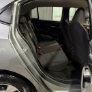 GM - Chevrolet ONIX HATCH 1.0 12V Flex 5p Mec. 2025 Flex-14