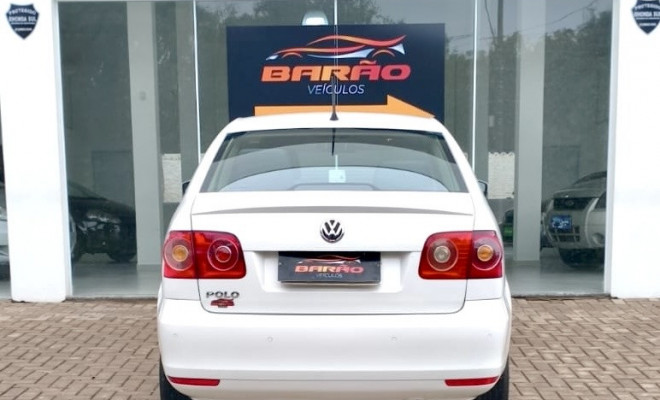 VW - VolksWagen Polo Sed. COMFORT. 1.6 Mi Tot. Flex 8v 2014 Flex-2