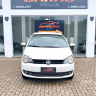 VW - VolksWagen Polo Sed. COMFORT. 1.6 Mi Tot. Flex 8v 2014 Flex-0