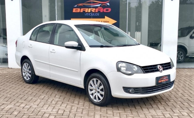 VW - VolksWagen Polo Sed. COMFORT. 1.6 Mi Tot. Flex 8v 2014 Flex-1