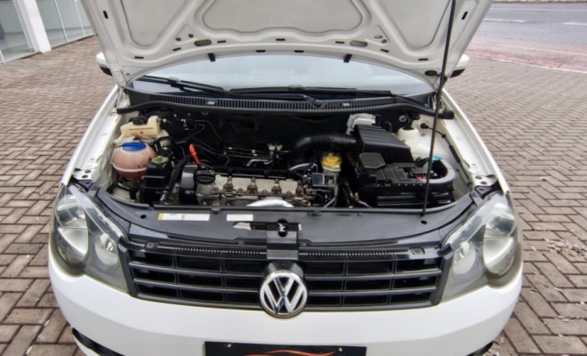VW - VolksWagen Polo Sed. COMFORT. 1.6 Mi Tot. Flex 8v 2014 Flex-8