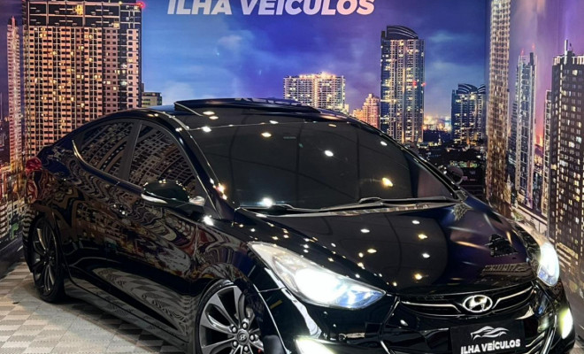 Hyundai Elantra GLS 1.8 16V Aut. 2013 Gasolina