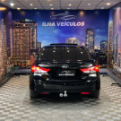 Hyundai Elantra GLS 1.8 16V Aut. 2013 Gasolina-3