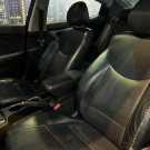 Hyundai Elantra GLS 1.8 16V Aut. 2013 Gasolina-7