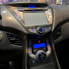 Hyundai Elantra GLS 1.8 16V Aut. 2013 Gasolina-14