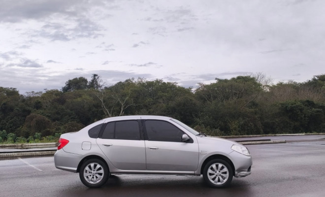Renault SYMBOL Expression Hi-Flex 1.6 16V 4p 2011 Flex-3