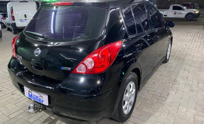 Nissan TIIDA S 1.8/1.8 Flex 16V Aut. 2009 Flex-4