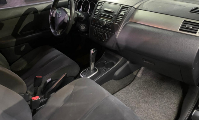Nissan TIIDA S 1.8/1.8 Flex 16V Aut. 2009 Flex-6