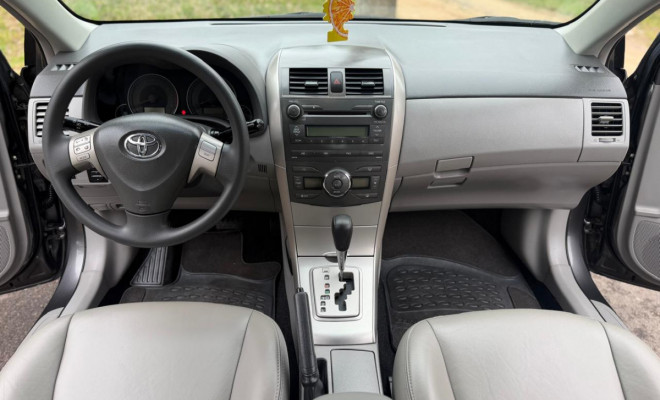 Toyota Corolla GLi 1.8 Flex 16V  Aut. 2011 Flex-0