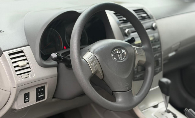 Toyota Corolla GLi 1.8 Flex 16V  Aut. 2011 Flex-11