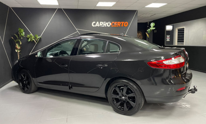 Renault FLUENCE Sedan Priv.2.0 Aut 2013 Flex    Interior Claro  Teto solar-2