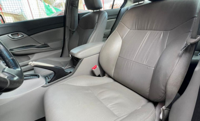 Honda Civic Sedan LXS 1.8/1.8 Flex 16V Aut. 4p 2014 Flex-8