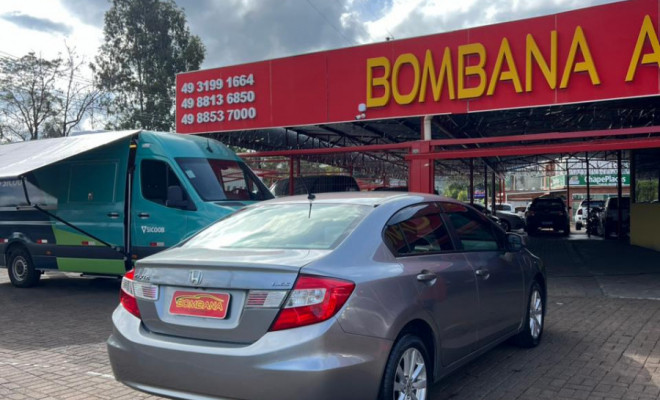 Honda Civic Sedan LXS 1.8/1.8 Flex 16V Aut. 4p 2014 Flex-3