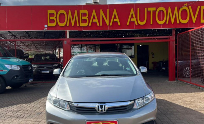 Honda Civic Sedan LXS 1.8/1.8 Flex 16V Aut. 4p 2014 Flex-6