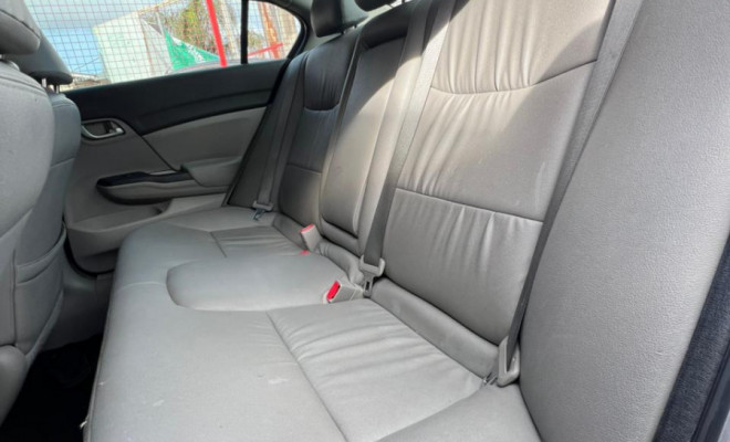 Honda Civic Sedan LXS 1.8/1.8 Flex 16V Aut. 4p 2014 Flex-9