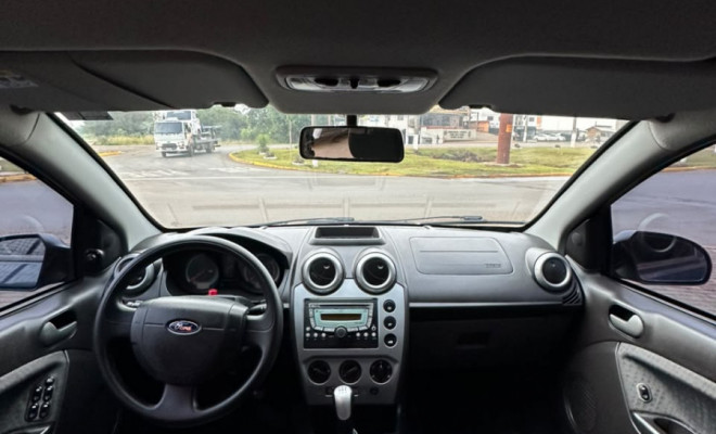Ford Fiesta Sed. 1.6 8V Flex 4p 2012 Flex-6