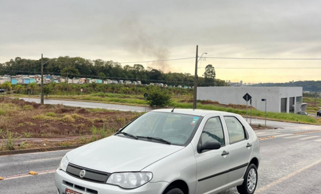 Fiat Palio ELX 1.0 Fire/30 Anos F. Flex 8V 4p 2007 Flex