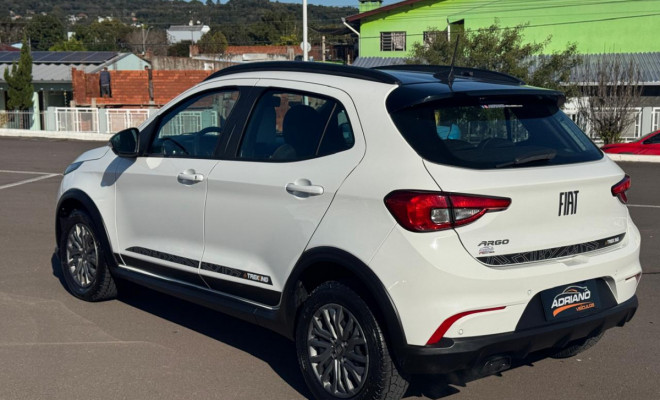 ARGO TREKKING 1.3 2022 - Estilo, Conforto e Versatilidade!-17