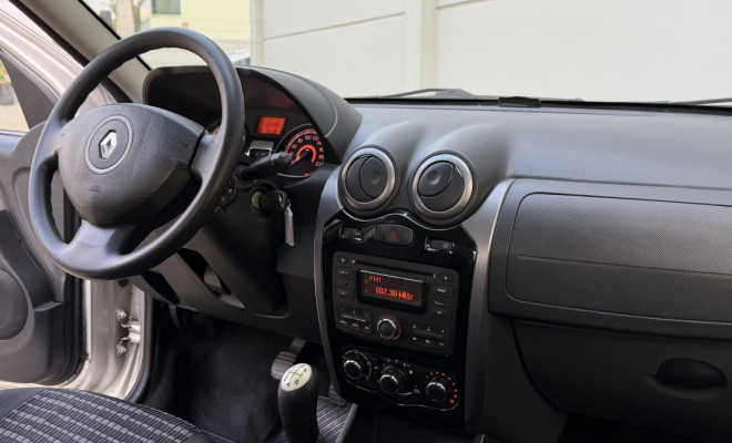 Renault SANDERO Privilège Hi-Flex 1.6 8V 5p 2012 Flex-0
