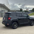 Renegade Sport 1.8 Aut. 2021 - Baixa Quilometragem e Estilo Único!-17