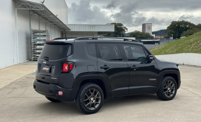 Renegade Sport 1.8 Aut. 2021 - Baixa Quilometragem e Estilo Único!-17