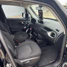 Renegade Sport 1.8 Aut. 2021 - Baixa Quilometragem e Estilo Único!-11