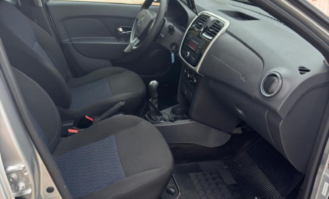 Sandero Expression 1.0 2015 – Baixa KM e Super Conservado!-10