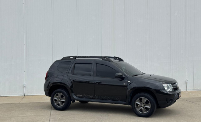 Duster Dynamique Dakar 1.6 Mec. 2016 - Estilo Aventureiro e Robusto!-14