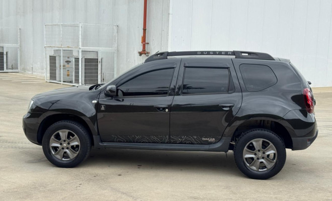 Duster Dynamique Dakar 1.6 Mec. 2016 - Estilo Aventureiro e Robusto!-16