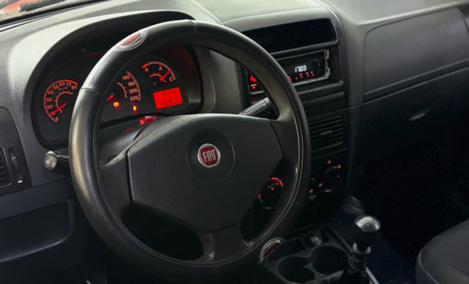 Fiat Strada Working 1.4 mpi Fire Flex 8V CD 2010-3