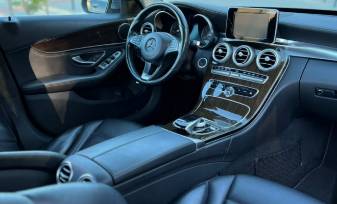 Mercedes-Benz C-180 1.6 Turbo 16V/Flex 16V Aut. 2015 Gasolina-14