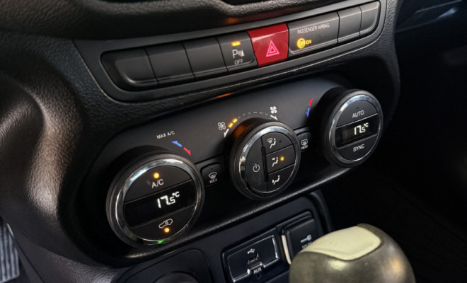 Jeep Renegade Limited 2.0 4x4 TB Diesel Aut. 2018 Diesel-8