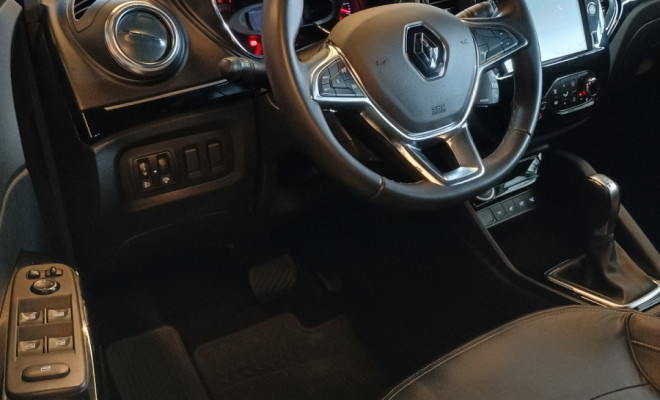 Renault CAPTUR Intense 1.3 TB 16V Flex 5p Aut. 2022 Flex/O.B.S JÁ É 1.3-7