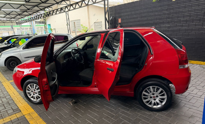 Fiat Palio ELX 1.0 Fire/30 Anos F. Flex 8V 4p 2010 Flex-4