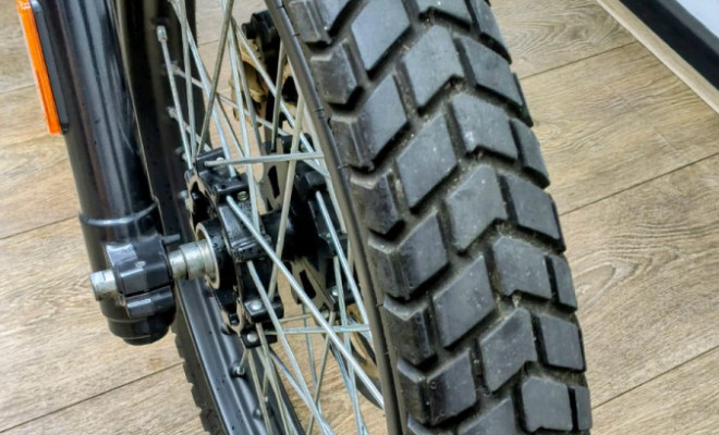 Royal Enfield Himalayan 411 EFI 2024 Gasolina-13