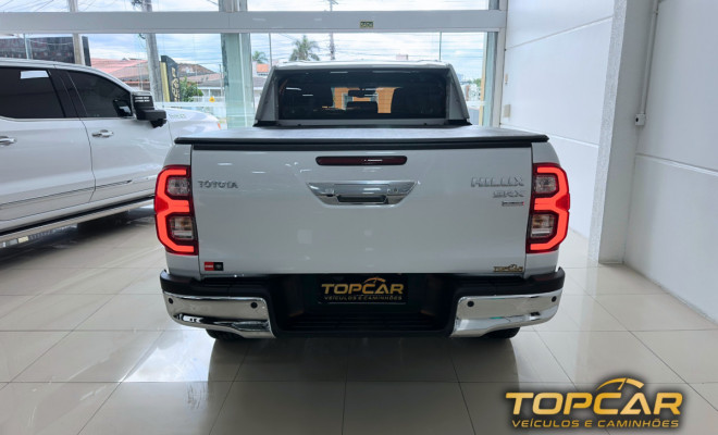 Toyota Hilux CD SRX Plus 4x4 2.8 TDI Die. Aut. 2025 Diesel-3