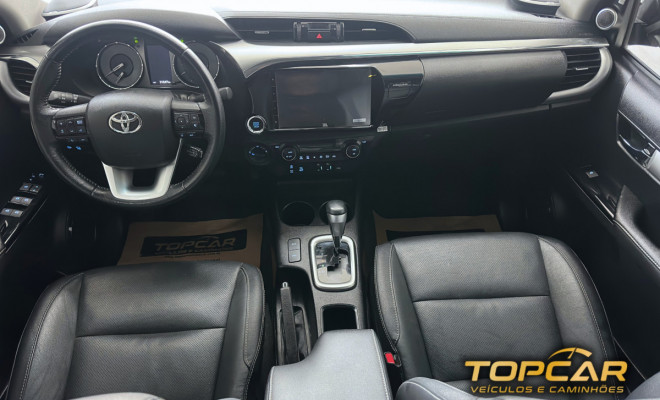 Toyota Hilux CD SRX Plus 4x4 2.8 TDI Die. Aut. 2025 Diesel-10
