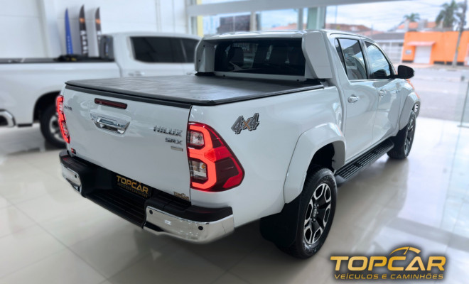 Toyota Hilux CD SRX Plus 4x4 2.8 TDI Die. Aut. 2025 Diesel-2