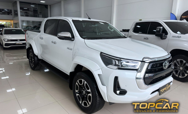 Toyota Hilux CD SRX Plus 4x4 2.8 TDI Die. Aut. 2025 Diesel-1