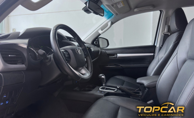 Toyota Hilux CD SRX Plus 4x4 2.8 TDI Die. Aut. 2025 Diesel-7