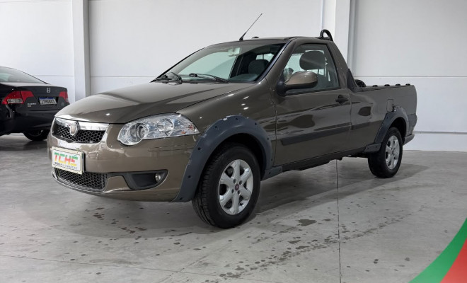 Fiat Strada Trekking 1.6 16V Flex CS 2013 Flex