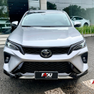 Toyota Hilux SW4 SRX Plat. 4x4 2.8 TB Die. Aut. 2024 Diesel-0