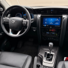 Toyota Hilux SW4 SRX Plat. 4x4 2.8 TB Die. Aut. 2024 Diesel-3