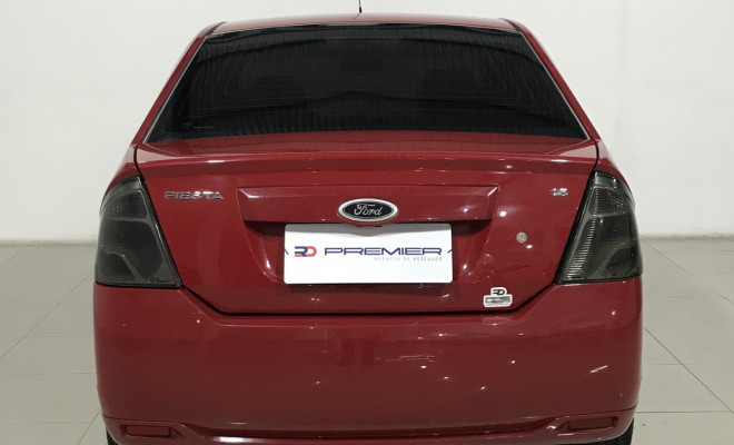 Ford Fiesta Sedan SE 1.6 8V Flex 4p 2014 Flex-4
