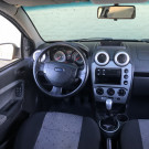 Ford Fiesta Sedan SE 1.6 8V Flex 4p 2014 Flex-7