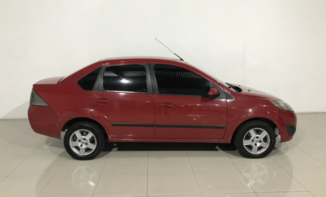 Ford Fiesta Sedan SE 1.6 8V Flex 4p 2014 Flex-6