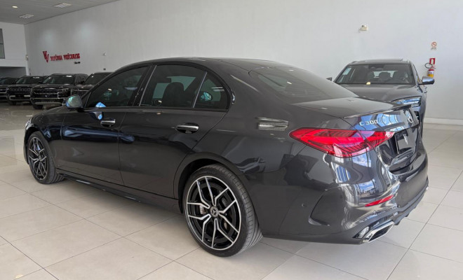 Mercedes-Benz C-300 AMG Line 2.0 TB Aut. (Híbrido) 2024 Híbrido-10