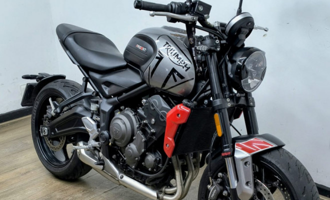 TRIUMPH TRIDENT 660 2024 Gasolina-0